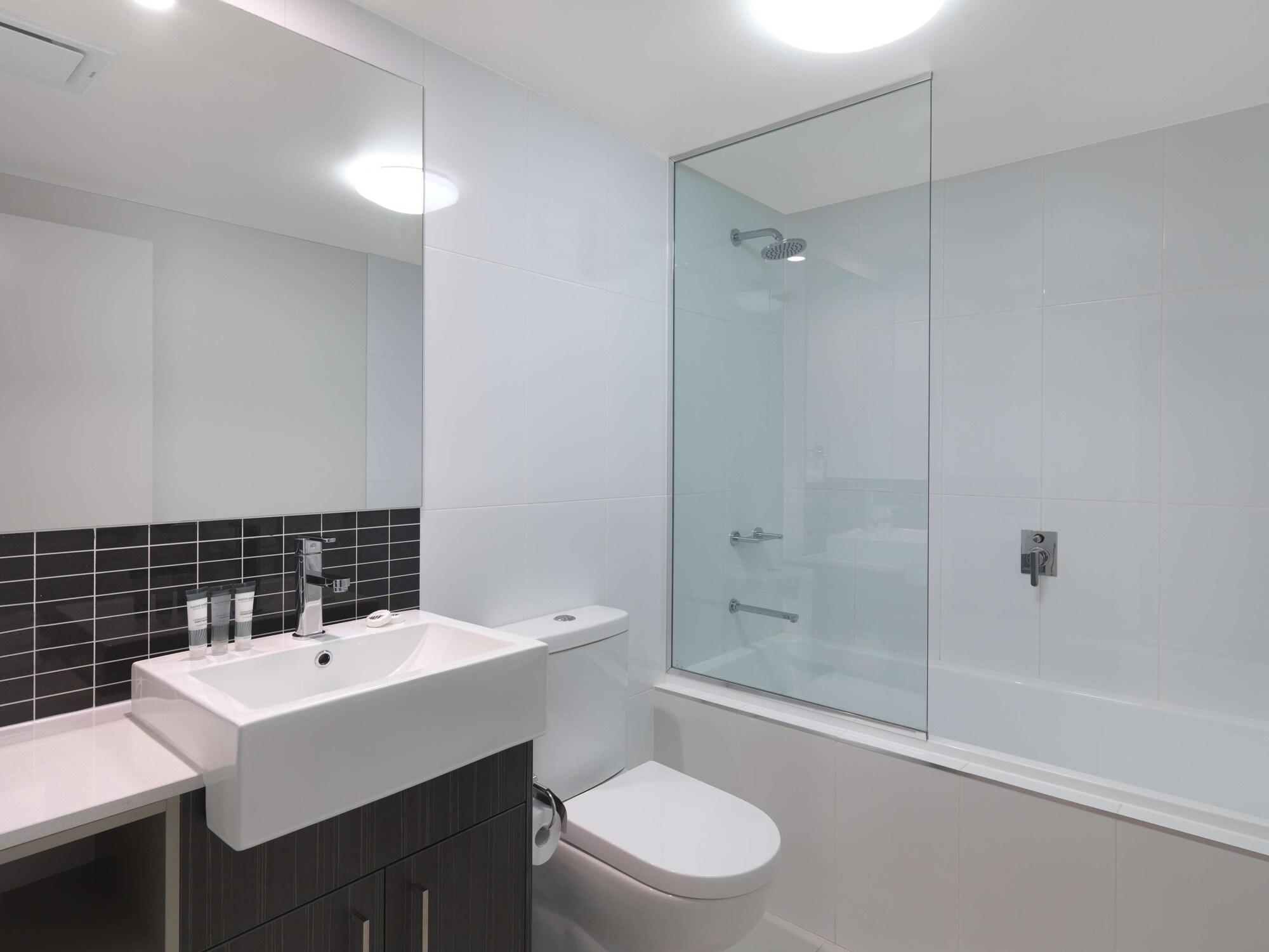 Oaks Mackay Rivermarque Hotel Экстерьер фото
