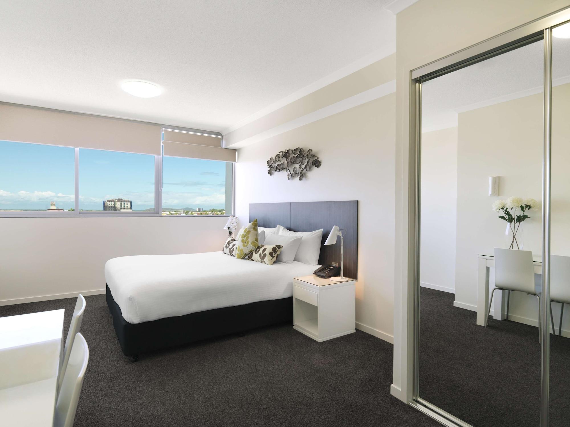 Oaks Mackay Rivermarque Hotel Экстерьер фото